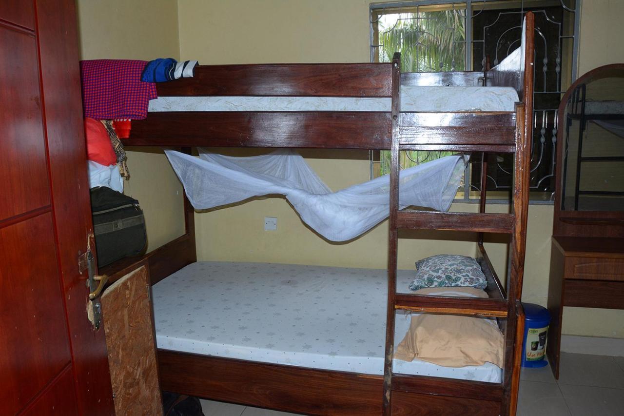 Hostel Jj & Je Family House Dar es Salaam Exteriér fotografie