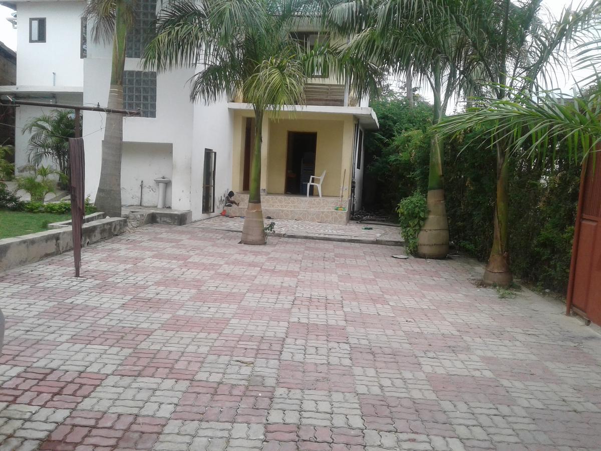 Hostel Jj & Je Family House Dar es Salaam Exteriér fotografie